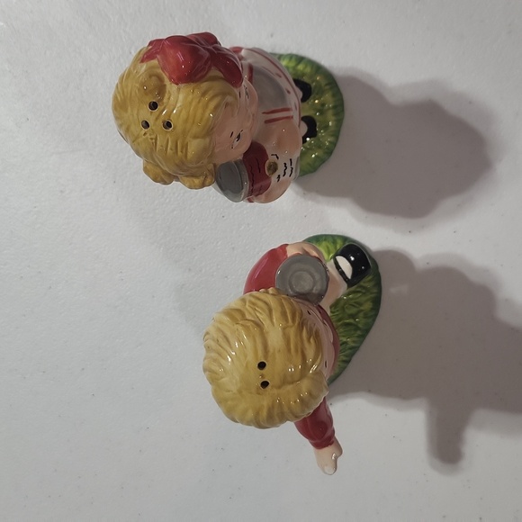2006 TM,SCS Campbell's Soup Kids Salt & Pepper Shakers - Picture 6 of 12